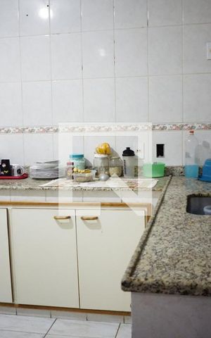 Casa à venda com 213m², 4 quartos e 3 vagasCozinha 1