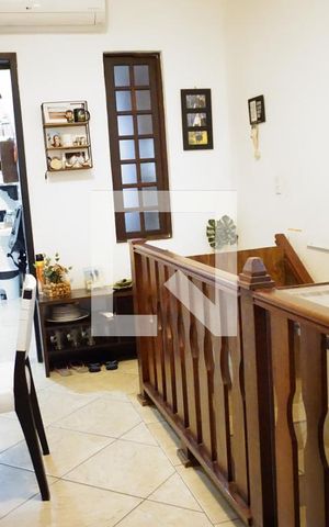 Casa à venda com 213m², 4 quartos e 3 vagasSala 2