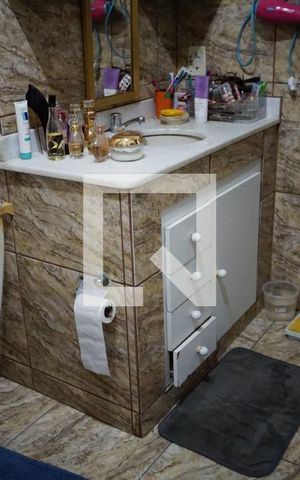 Casa à venda com 213m², 4 quartos e 3 vagasBanheiro - Suite 4