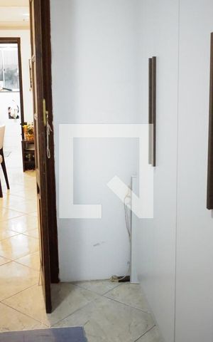 Casa à venda com 213m², 4 quartos e 3 vagasQuarto 2