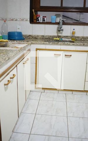 Casa à venda com 213m², 4 quartos e 3 vagasCozinha 1