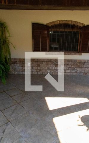Casa à venda com 295m², 6 quartos e 2 vagasÁrea Externa