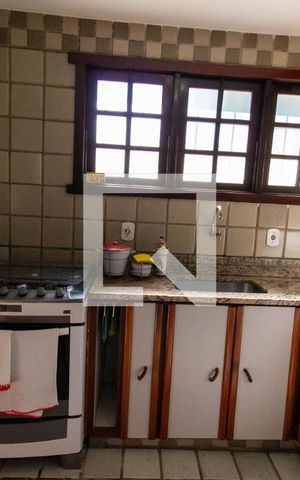 Casa à venda com 295m², 6 quartos e 2 vagasCozinha