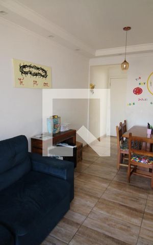 Apartamento à venda com 62m², 2 quartos e 1 vagaSala