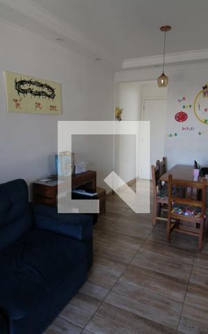 Apartamento à venda com 62m², 2 quartos e 1 vagaSala