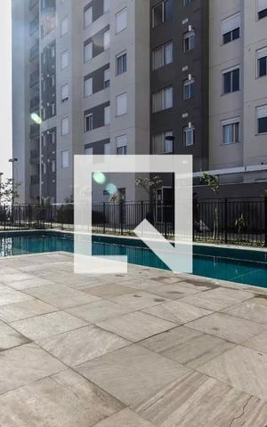Apartamento para alugar com 43m², 2 quartos e sem vaga Apartamento para alugar com 43m², 2 quartos e sem vagaÁrea comum - Piscina