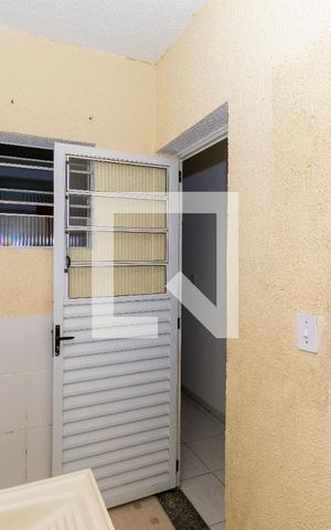 Apartamento à venda com 31m², 1 quarto e sem vaga Apartamento à venda com 31m², 1 quarto e sem vagaÁrea de Serviço