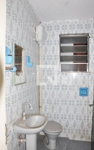 Casa para alugar com 600m², 5 quartos e 3 vagas Casa para alugar com 600m², 5 quartos e 3 vagas Edícula - Banheiro