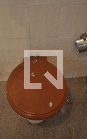 Casa para alugar com 160m², 3 quartos e 2 vagasBanheiro da Suíte
