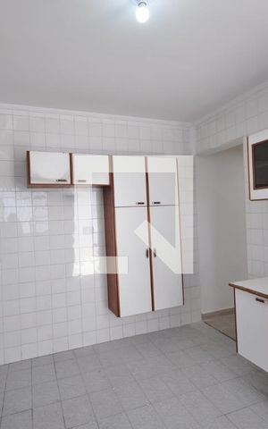 Casa para alugar com 160m², 3 quartos e 2 vagasCozinha
