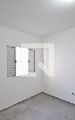Casa para alugar com 160m², 3 quartos e 2 vagasQuarto 2