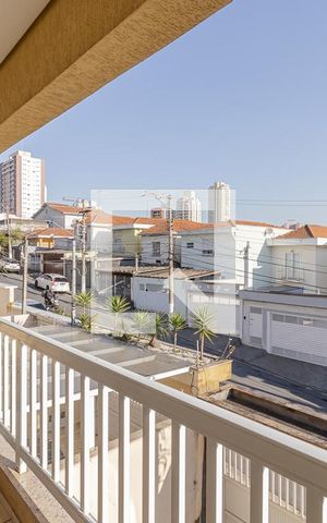 Casa à venda com 230m², 4 quartos e 4 vagas Casa à venda com 230m², 4 quartos e 4 vagasSacada da Suíte 1