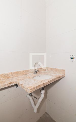 Apartamento para alugar com 45m², 2 quartos e sem vaga Apartamento para alugar com 45m², 2 quartos e sem vagaBanheiro