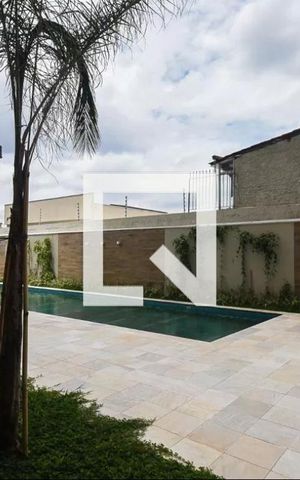 Apartamento para alugar com 31m², 1 quarto e sem vaga Apartamento para alugar com 31m², 1 quarto e sem vagaÁrea comum - Piscina