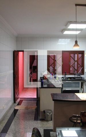 Casa para alugar com 200m², 3 quartos e 4 vagasCozinha