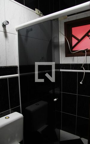 Casa para alugar com 200m², 3 quartos e 4 vagasBanheiro da Suíte 02