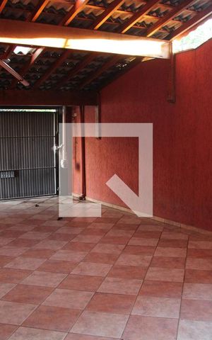 Casa para alugar com 200m², 3 quartos e 4 vagasGaragem