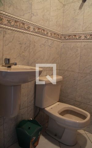Casa para alugar com 200m², 3 quartos e 4 vagasLavabo 02