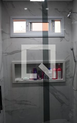 Apartamento à venda com 166m², 3 quartos e 2 vagasBanheiro da Suite