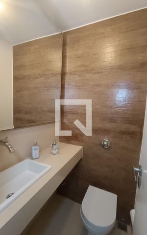 Apartamento à venda com 278m², 4 quartos e 1 vaga Apartamento à venda com 278m², 4 quartos e 1 vagaLavabo
