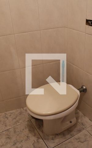 Casa para alugar com 135m², 4 quartos e 2 vagasBanheiro de serviço