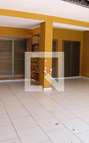Casa para alugar com 135m², 4 quartos e 2 vagasGaragem
