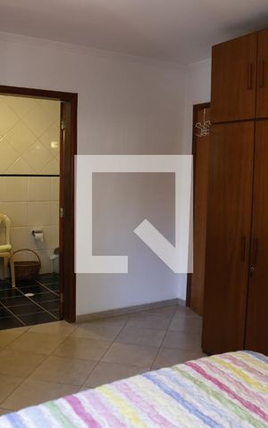Casa para alugar com 135m², 4 quartos e 2 vagasSuíte 1