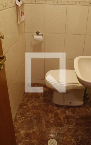 Casa para alugar com 135m², 4 quartos e 2 vagasLavabo