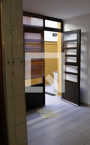 Casa para alugar com 135m², 4 quartos e 2 vagasÁrea de Serviço