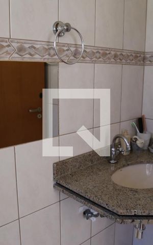 Casa para alugar com 135m², 4 quartos e 2 vagasBanheiro da Suíte 2