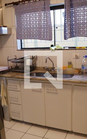 Casa para alugar com 135m², 4 quartos e 2 vagasCozinha