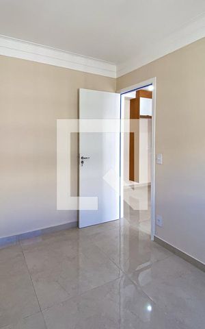 Apartamento para alugar com 39m², 2 quartos e 1 vagaQuarto 2