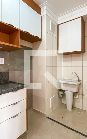 Apartamento para alugar com 39m², 2 quartos e 1 vagaCozinha/ Área de serviço