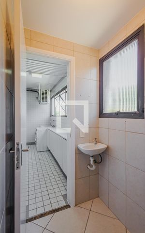Apartamento para alugar com 130m², 2 quartos e 2 vagasÁrea de Serviço - Banheiro