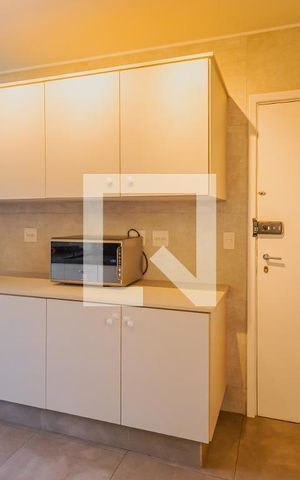 Apartamento para alugar com 130m², 2 quartos e 2 vagasCozinha