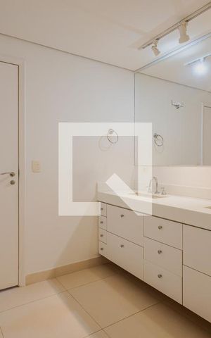 Apartamento para alugar com 130m², 2 quartos e 2 vagasBanheiro da Suíte 2