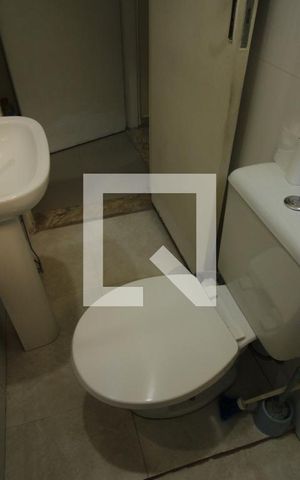 Casa à venda com 300m², 3 quartos e 1 vagaBanheiro Social 2