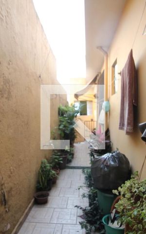 Casa à venda com 300m², 3 quartos e 1 vagaQuintal 