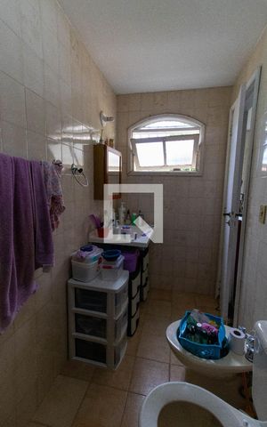 Casa à venda com 710m², 4 quartos e 4 vagas Casa à venda com 710m², 4 quartos e 4 vagasSuíte 2