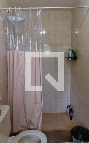 Casa à venda com 710m², 4 quartos e 4 vagas Casa à venda com 710m², 4 quartos e 4 vagasSuíte 2