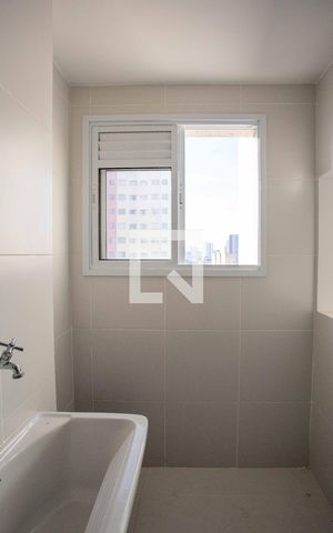Apartamento para alugar com 45m², 2 quartos e 1 vagaÁrea de Serviço