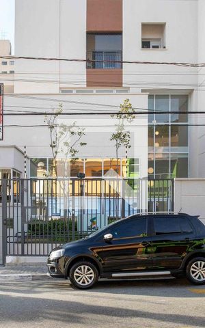 Apartamento para alugar com 45m², 2 quartos e 1 vagaFachada e portaria