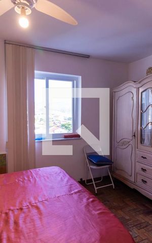 Casa de condomínio à venda com 354m², 5 quartos e 2 vagas Casa de condomínio à venda com 354m², 5 quartos e 2 vagasSuíte Piso Térreo