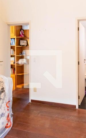 Casa de condomínio à venda com 354m², 5 quartos e 2 vagasSuíte 3 Andar Superior