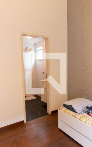 Casa de condomínio à venda com 354m², 5 quartos e 2 vagasSuíte 3 Andar Superior