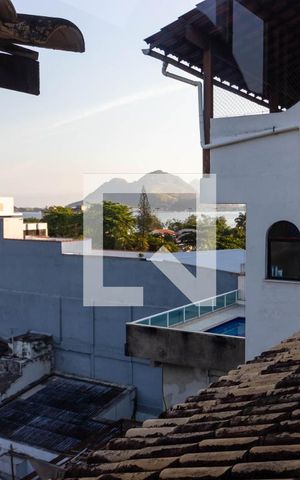 Casa de condomínio à venda com 354m², 5 quartos e 2 vagasVista Suíte Master Andar Superior