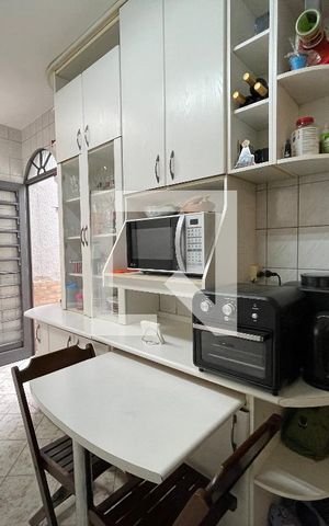 Casa para alugar com 170m², 5 quartos e 3 vagas Casa para alugar com 170m², 5 quartos e 3 vagasCozinha