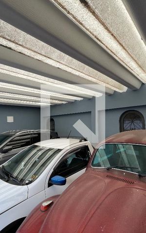 Casa para alugar com 170m², 5 quartos e 3 vagas Casa para alugar com 170m², 5 quartos e 3 vagasGaragem