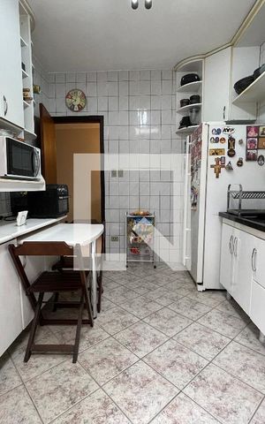 Casa para alugar com 170m², 5 quartos e 3 vagas Casa para alugar com 170m², 5 quartos e 3 vagasCozinha
