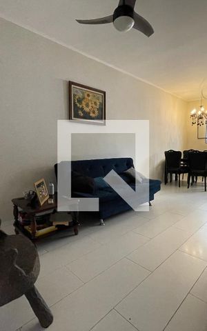 Casa para alugar com 170m², 5 quartos e 3 vagas Casa para alugar com 170m², 5 quartos e 3 vagasSala